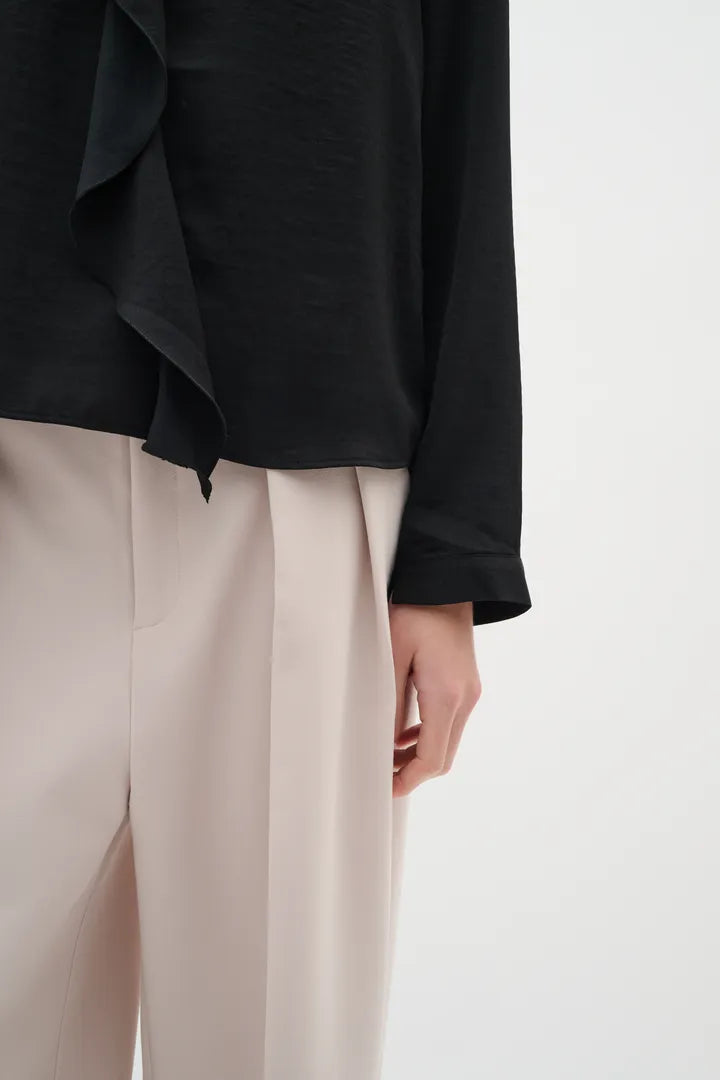 Auda Blouse