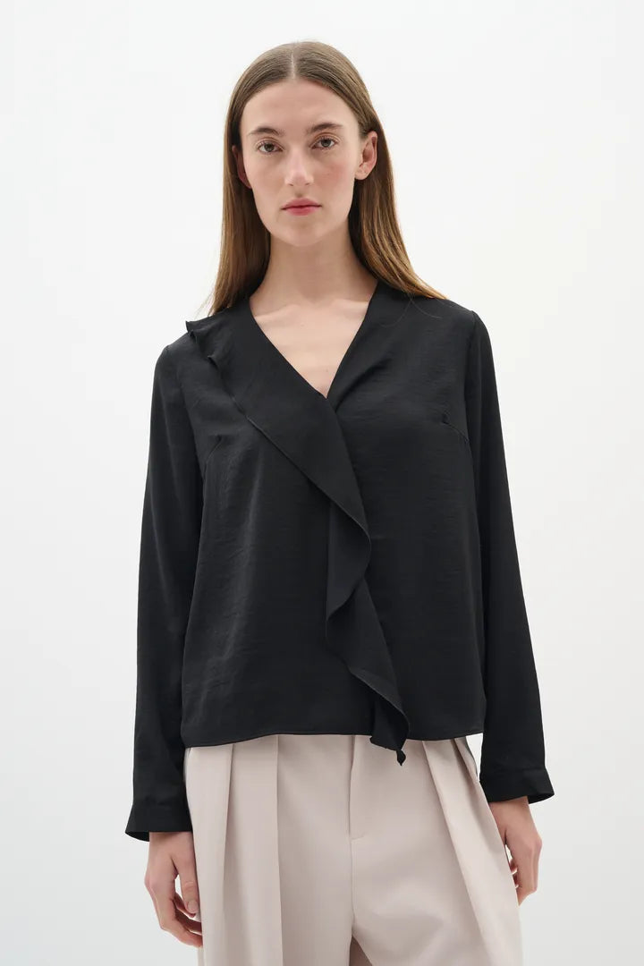 Auda Blouse