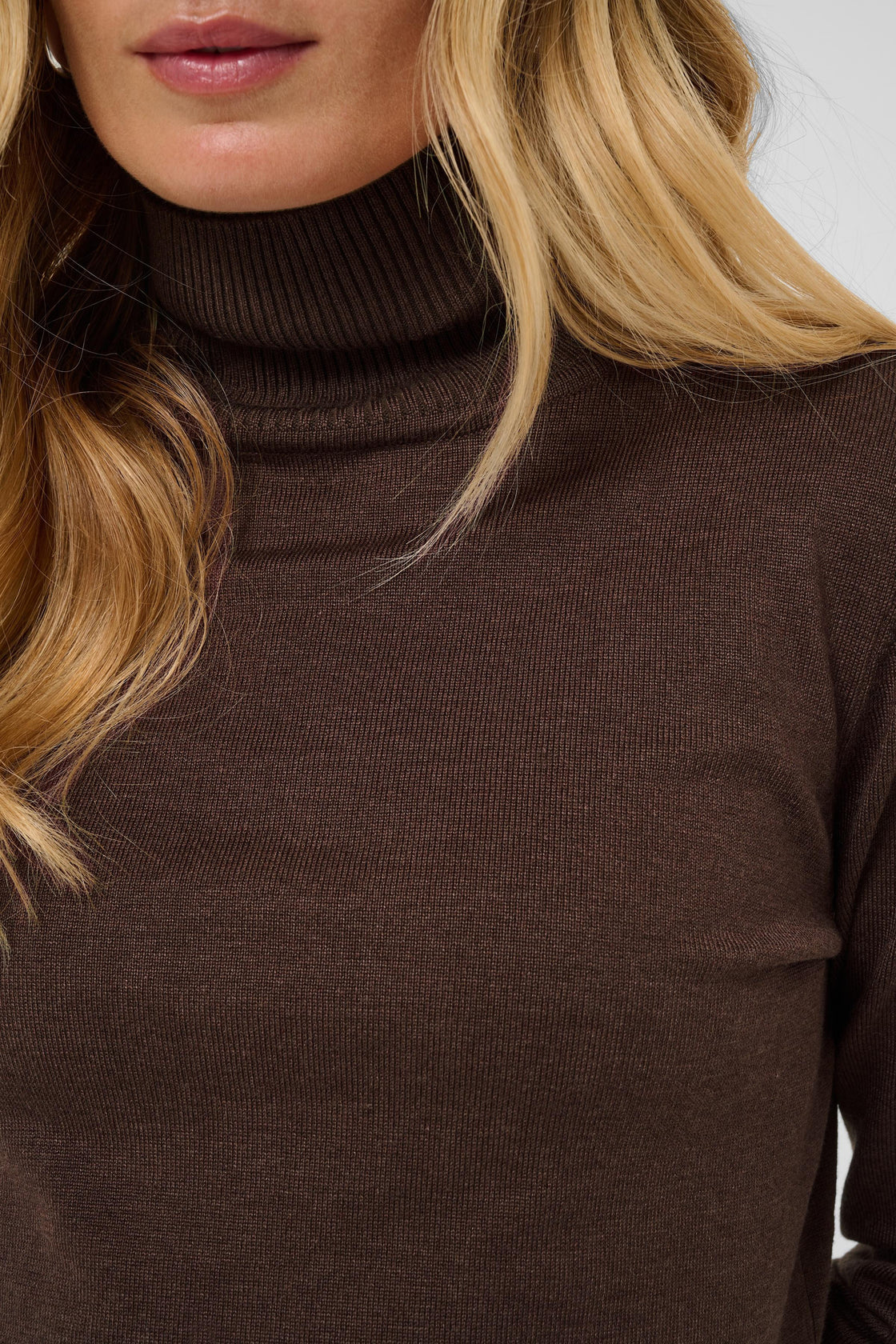 Mila Rollneck Pullover
