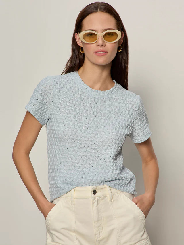 Pucker Up Tee Blue Aura