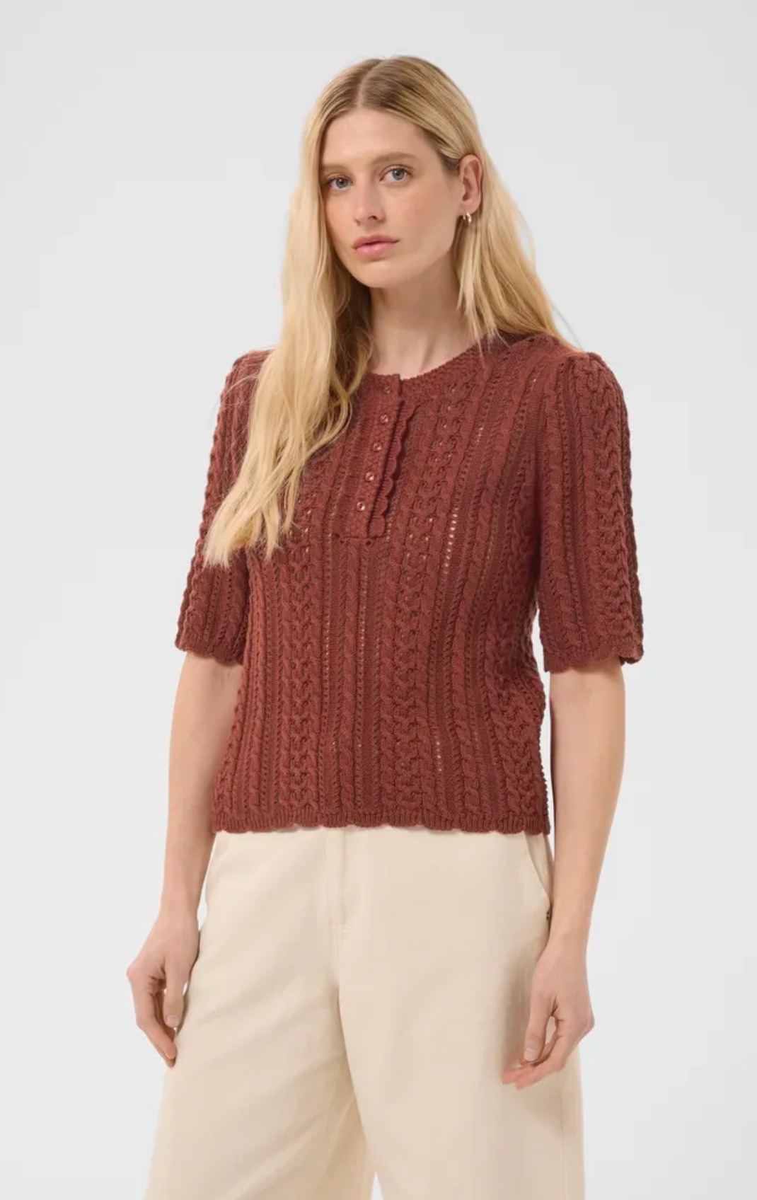 Darnella Knit
