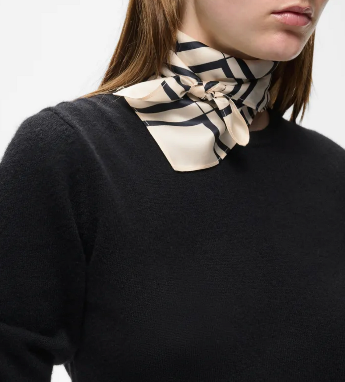Rafiqa Scarf