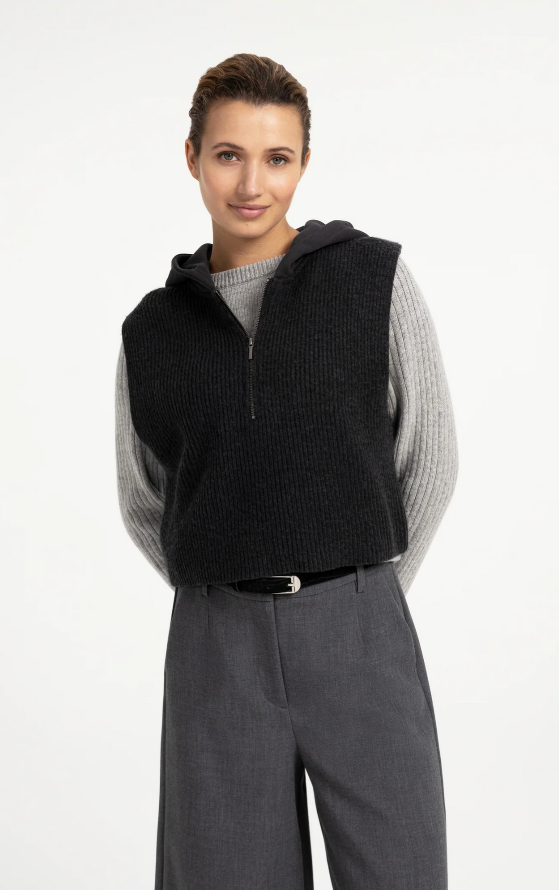 Sleeveless Sweater with Jersey Hoodie