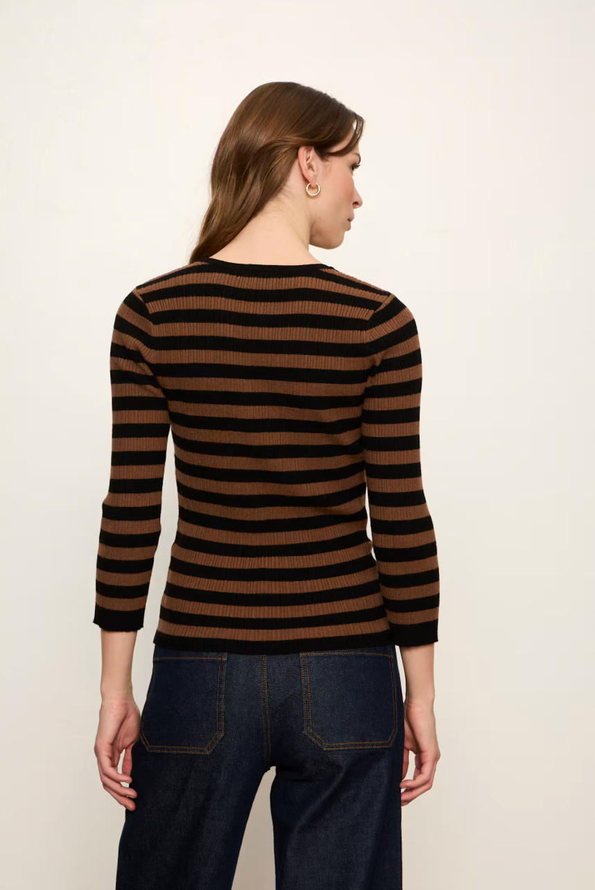 Selena Henley Top